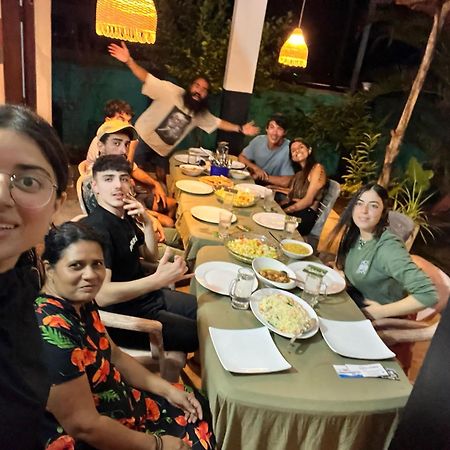 The Swiss Lankan Ahangama Buitenkant foto